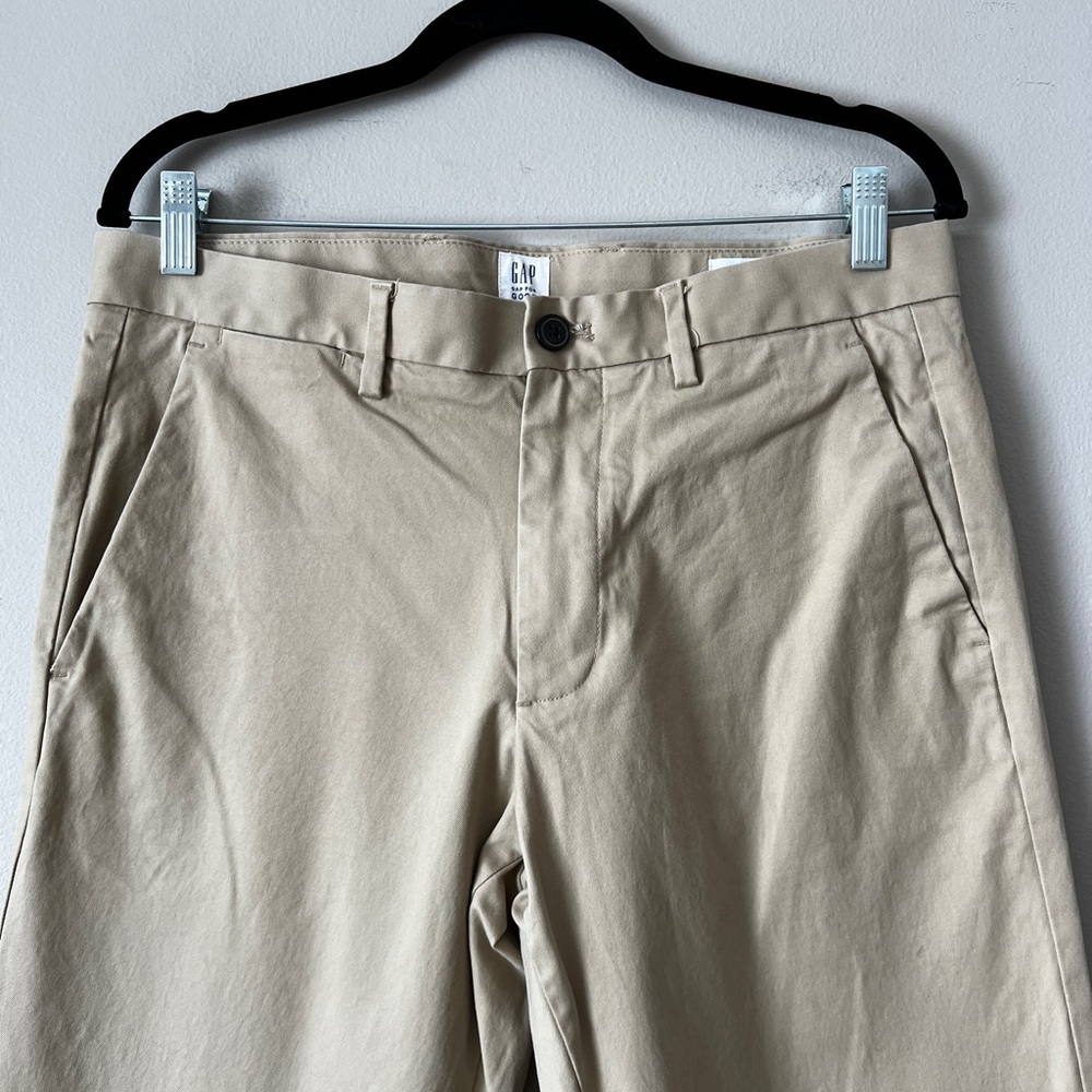 GAP Beige/Tan Chinos - Picture 3 of 8